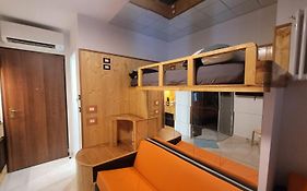 4Roomz