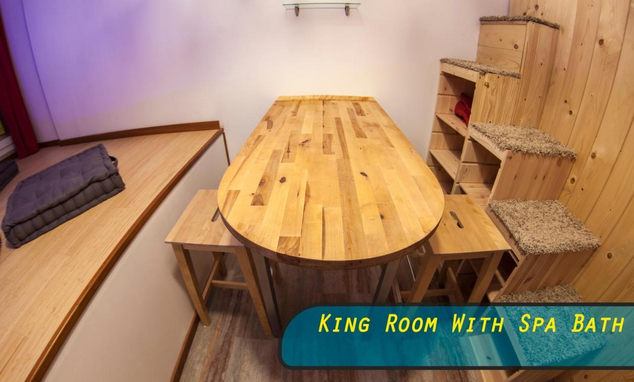 4Roomz Bolonya Dış mekan fotoğraf
